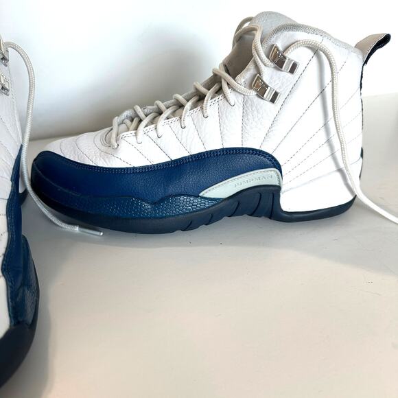 Nike Air Jordan 12 Retro BG White French Blue Metallic Silver Size 6Y - Picture 5 of 13